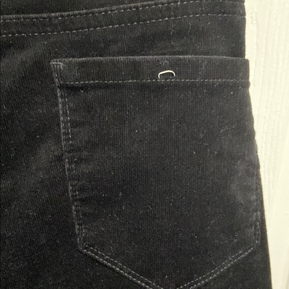 Well Worn Black Skinny Jumpsuit with Sleek Design - Picture 11 of 14